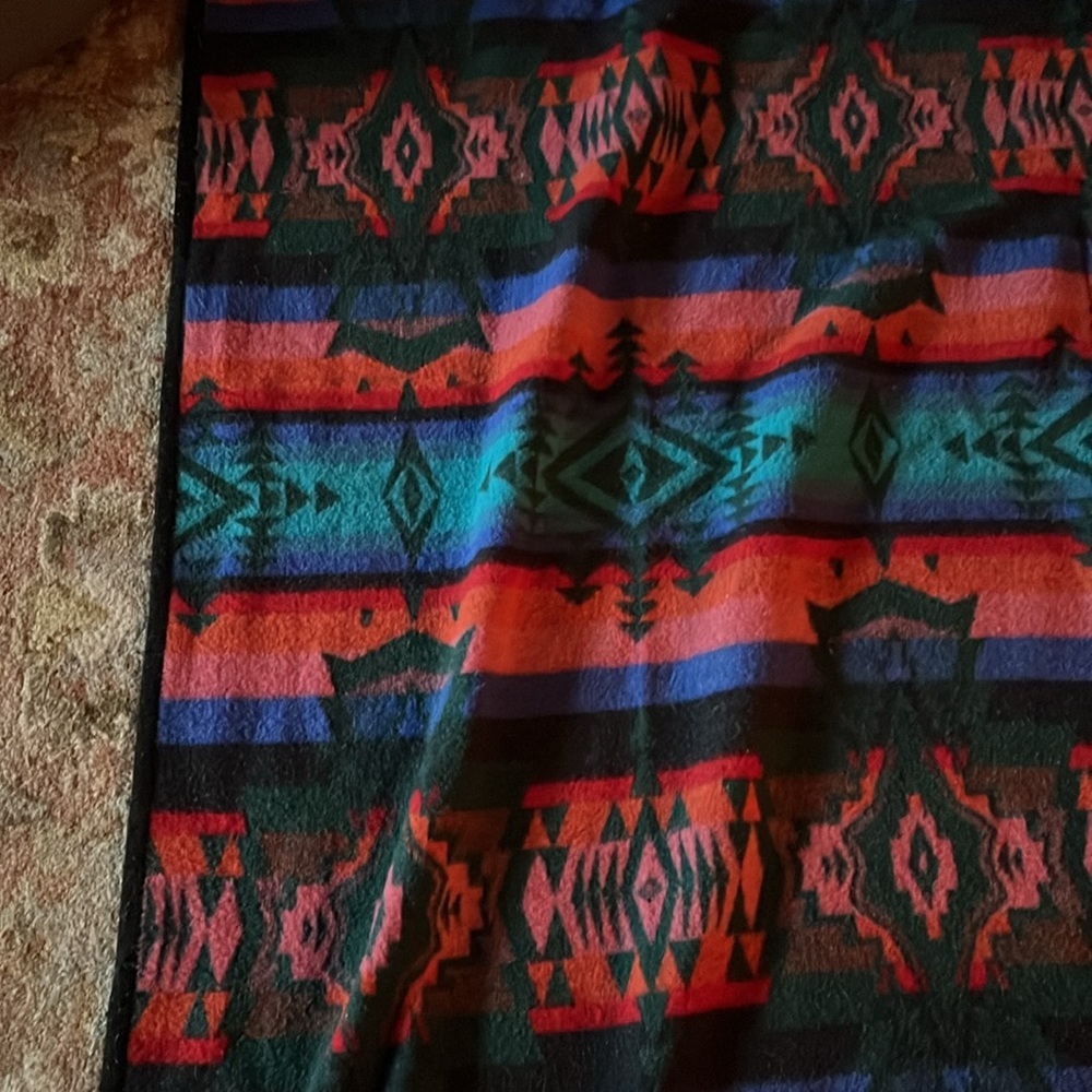 74” x 88” vintage wool 80% saddle throw blanket southwest pattern